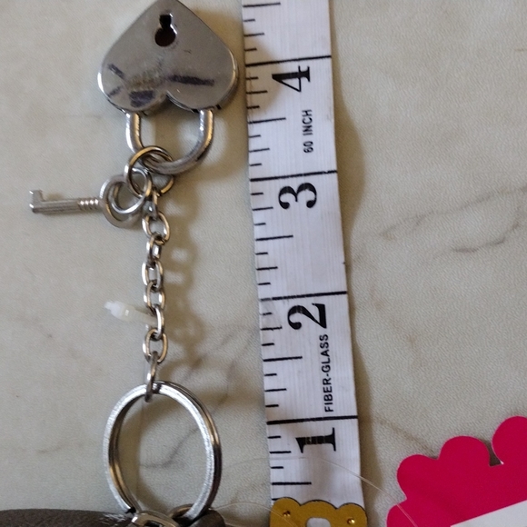 Candies cardholder and keychain. - Picture 10 of 10